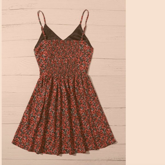 Floral Summer Dress - Picture 2 of 4